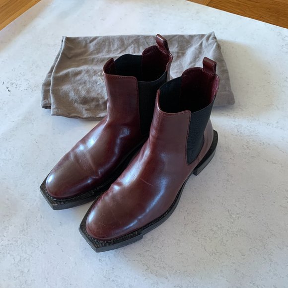 Alexander McQueen Shoes - Alexander McQueen Burgundy Square Sole Chelsea boots Us 6 36